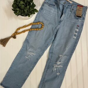 Levi’s 724 High Rise Slim Straight Cropped